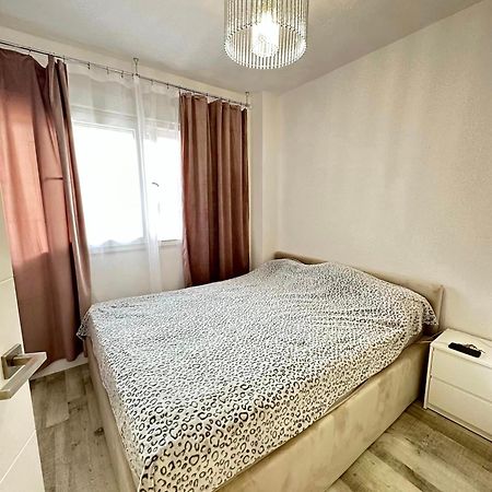 Dom Goscinny 8,3-41 Poznan Dış mekan fotoğraf